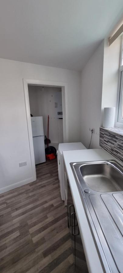Appartement VH Premier Flat 3 à Gillingham  Extérieur photo