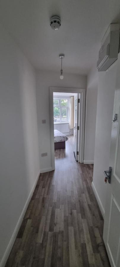 Appartement VH Premier Flat 3 à Gillingham  Extérieur photo