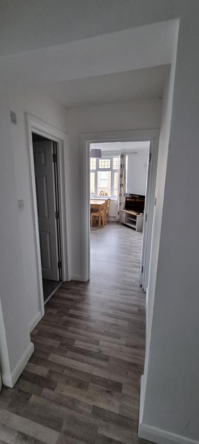 Appartement VH Premier Flat 3 à Gillingham  Extérieur photo